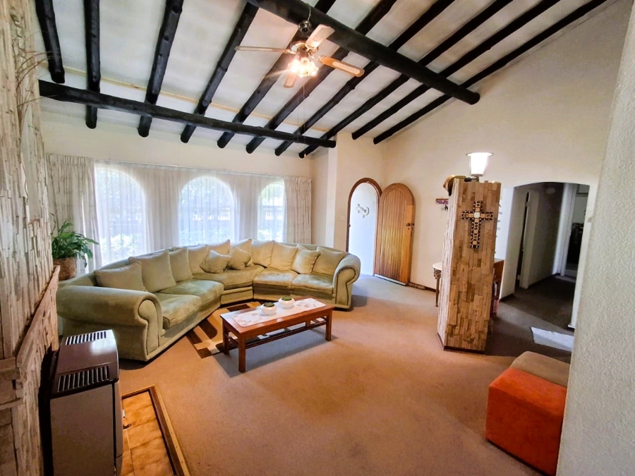 3 Bedroom Property for Sale in Vaalpark Free State